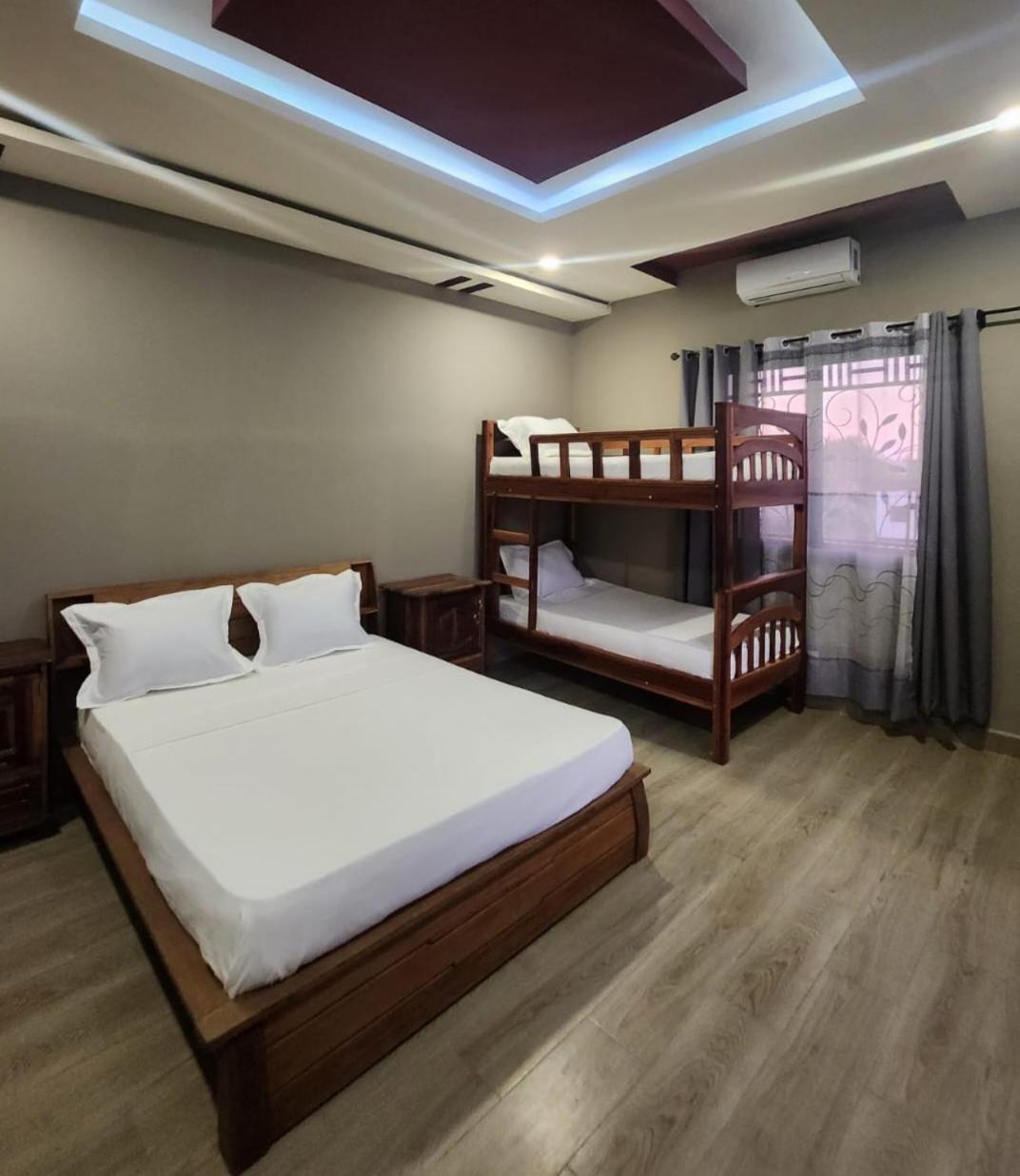 Ocean Heaven Hotel 마하장가 외부 사진